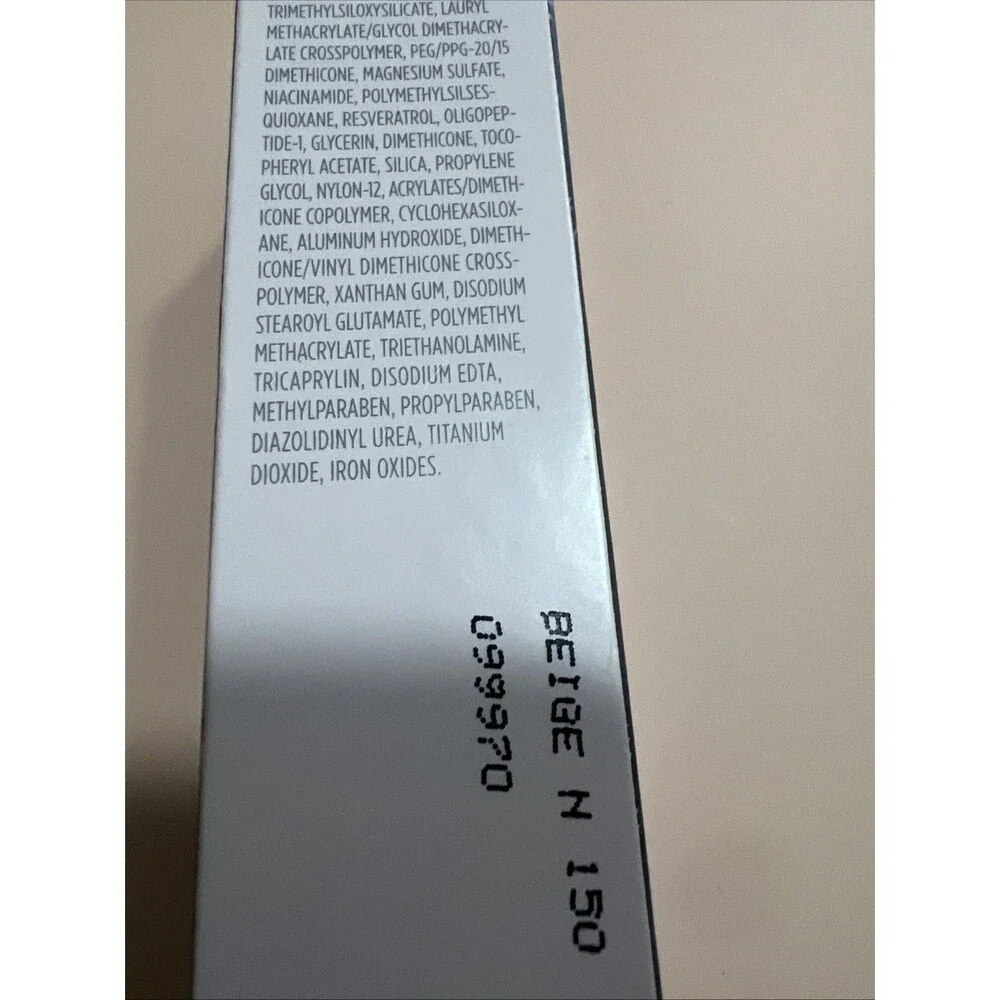 Mary Kay Timewise Beige w 100 matte foundation 30ml/1 fl.oz. Full Size NIB